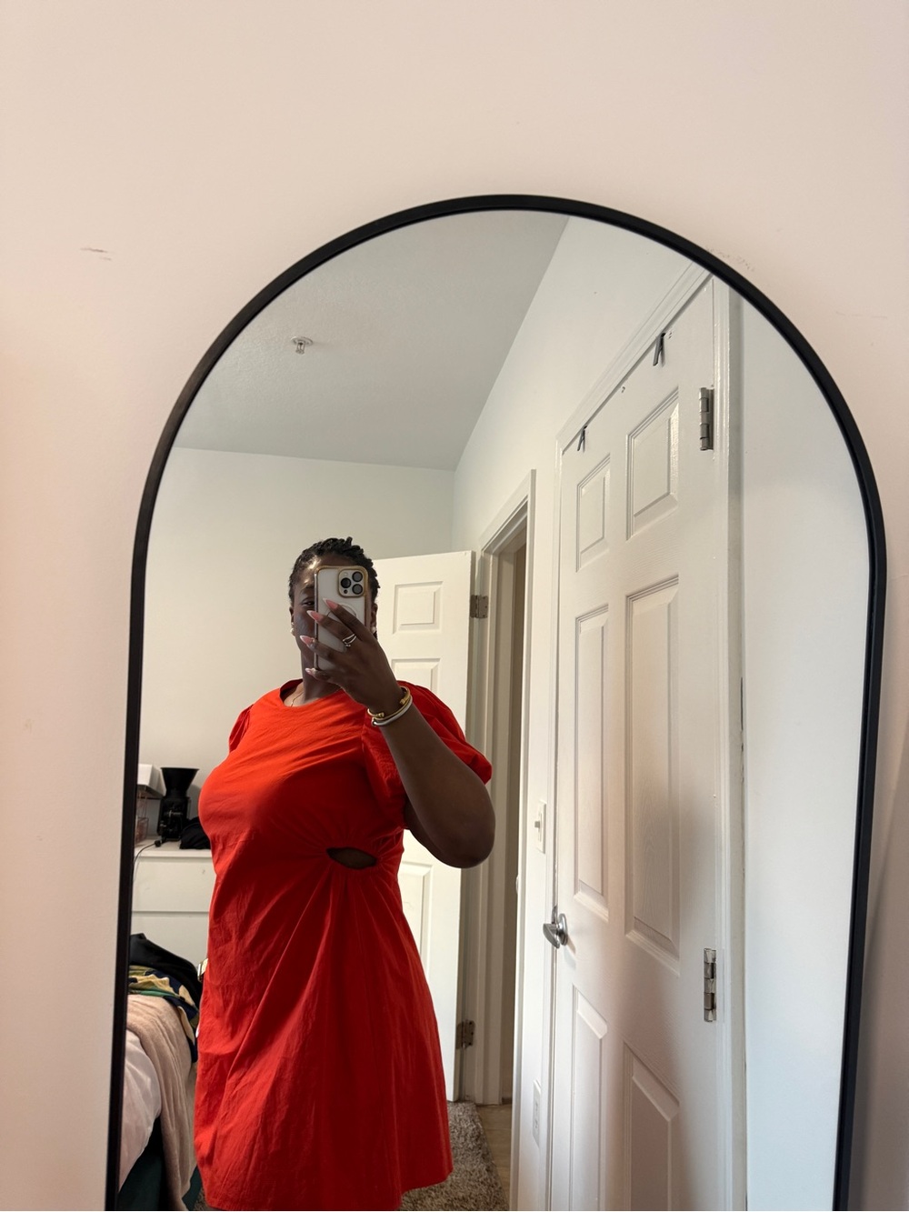 Women's Puff-Sleeve Mini Dress in Red - Picture 3 of 4